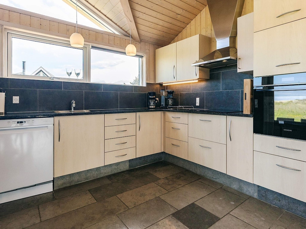 5 Star Holiday Home in Lokken
