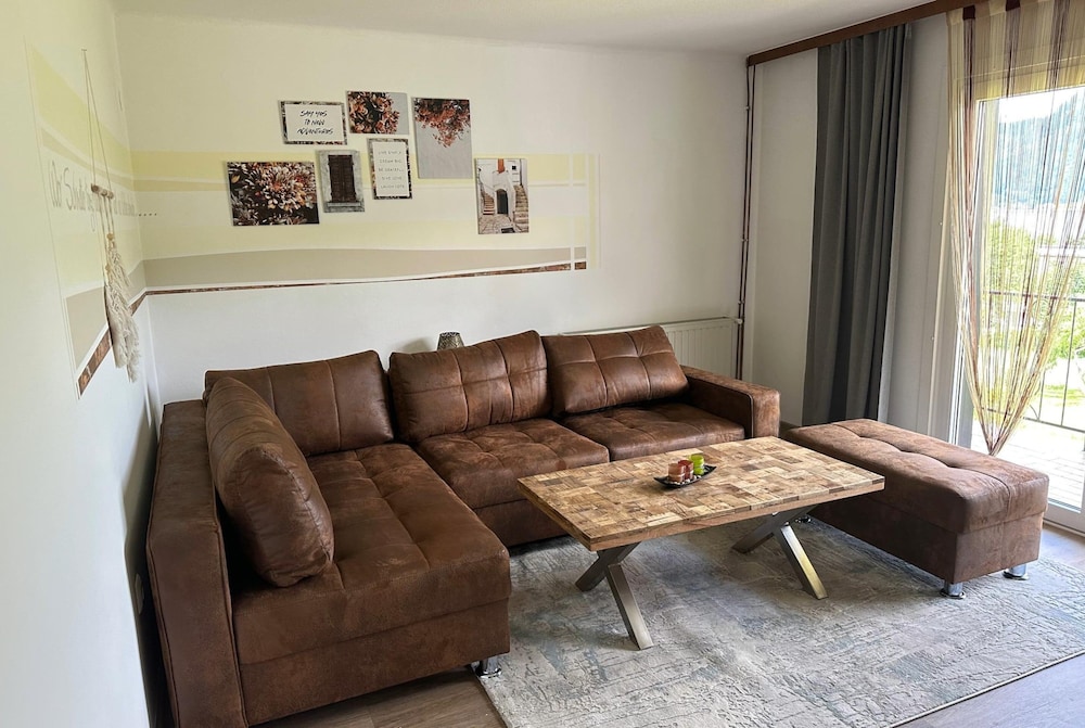 Apartment by Lake Ossiach With Mountain Views