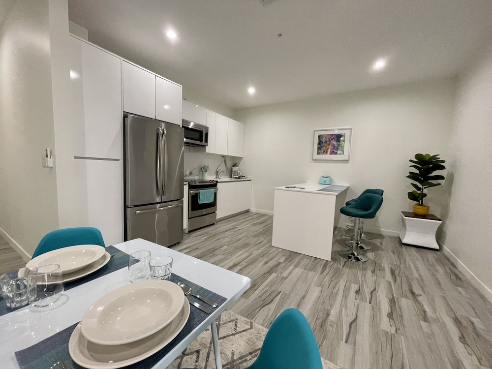 The Cove - Condo Hotel - Perfect Location