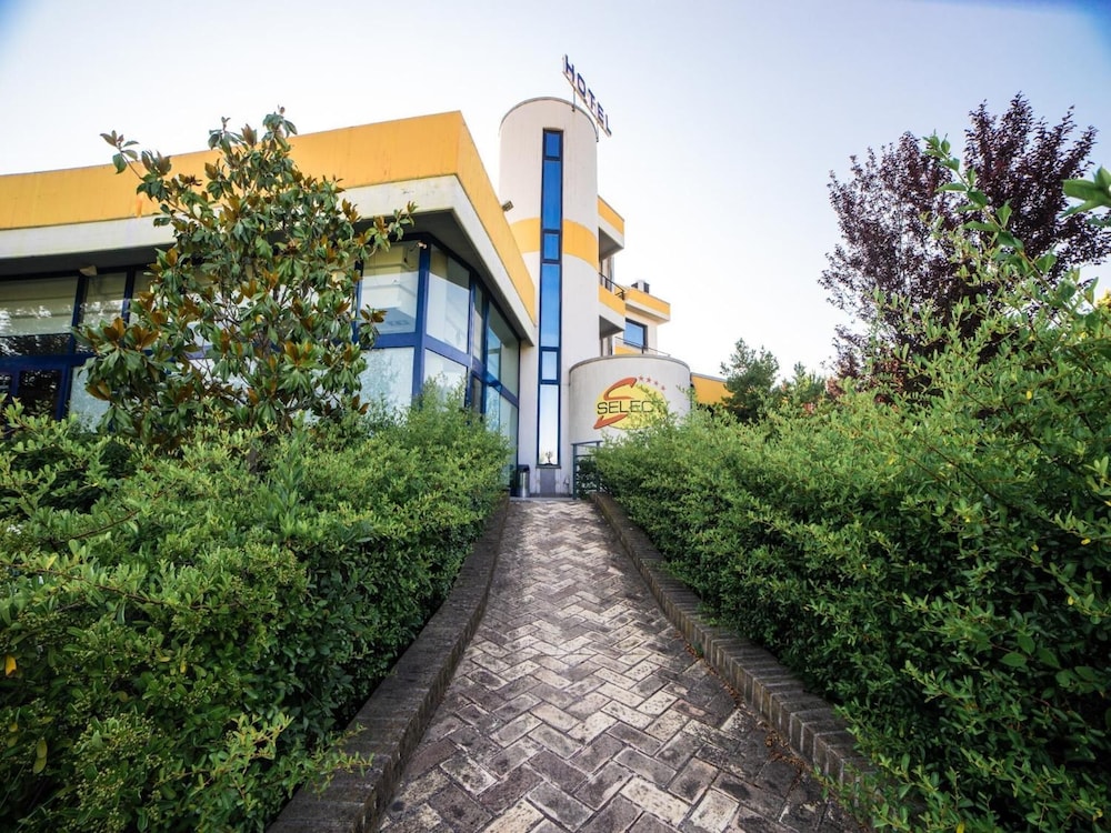Hotel Select Wellness & Spa