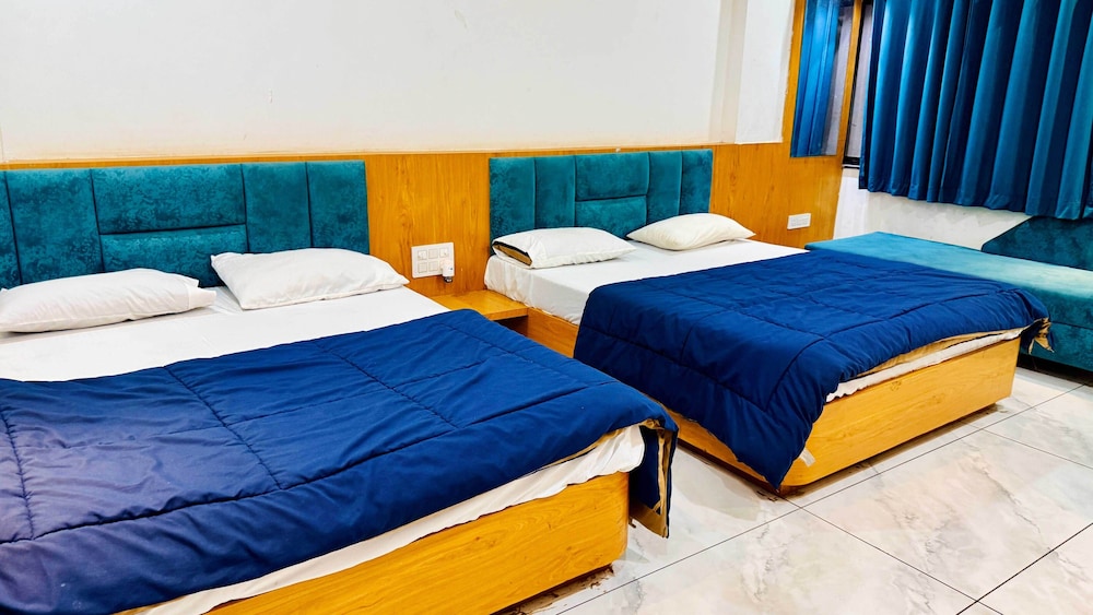 Hotel Raj Inn