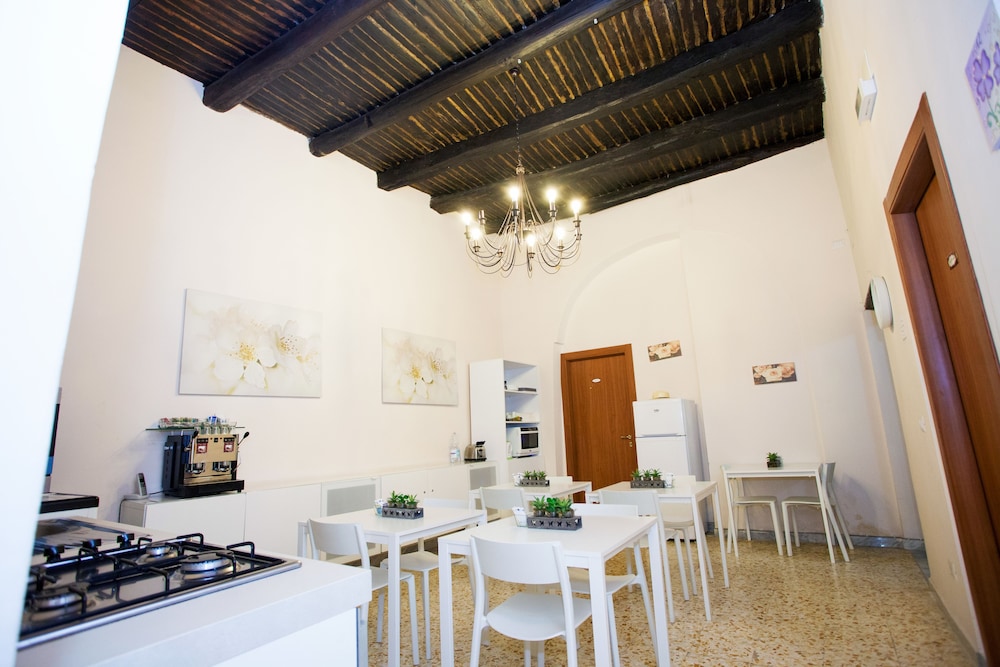 B&B Rochel