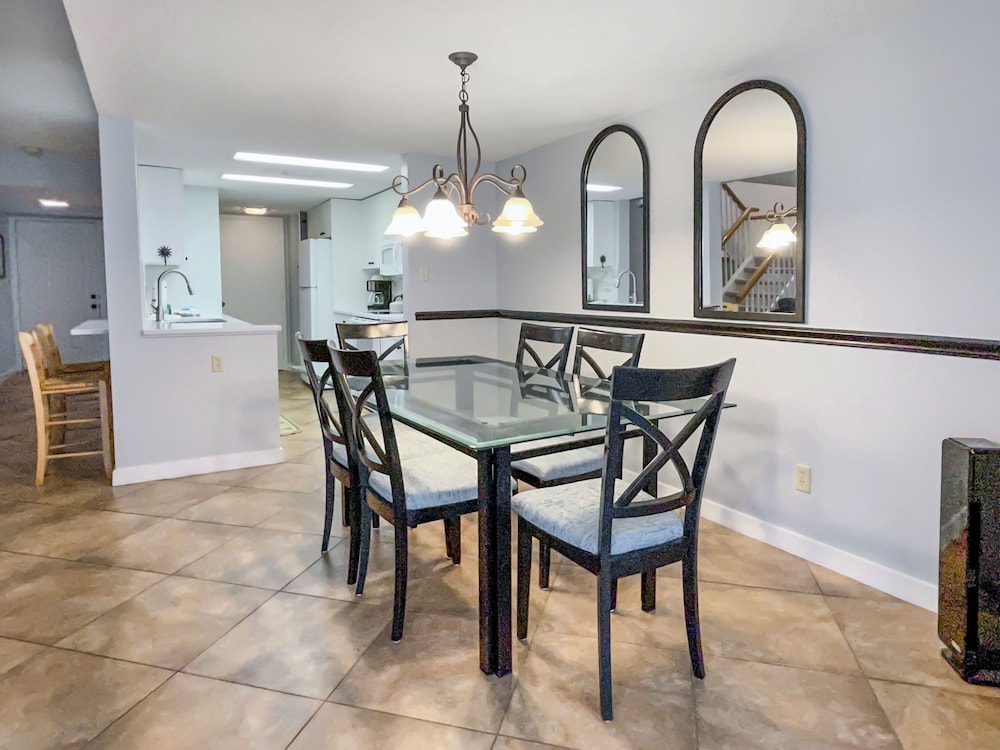1404 South Beach Villas at The Sea Pines Resort