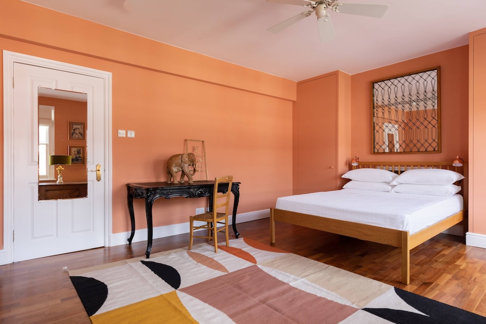 Poplar Grove II by Onefinestay