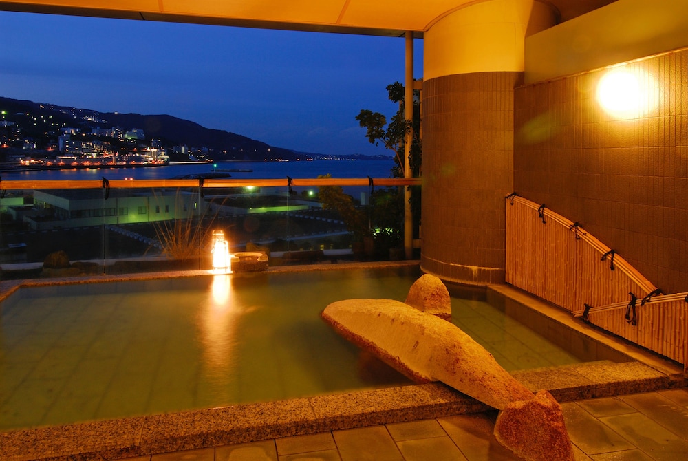Atami Korakuen Hotel 41