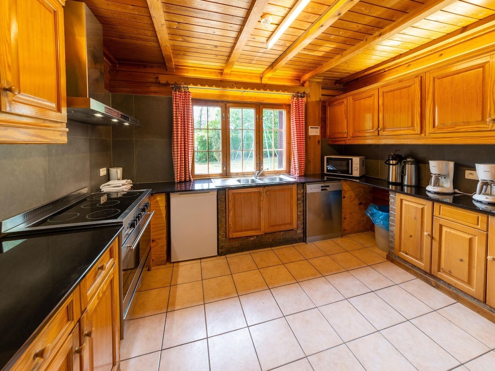 Chalet Comfort Near Durbuy