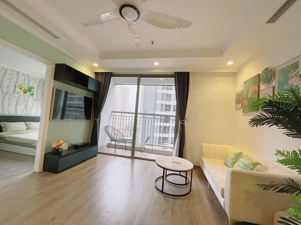 Sunny - Vinhomes Times City Park Hill