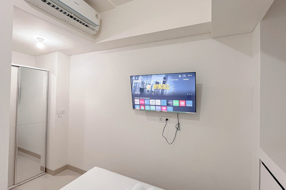Minimalist 1Br Combined (No Kitchen) At Bandaraya - Tallasa City Makassar Apartment