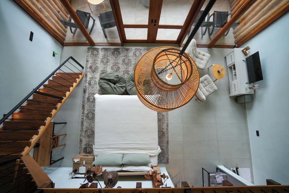 O2 Villas Ella