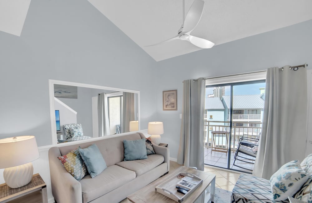 Sugar Beach 315