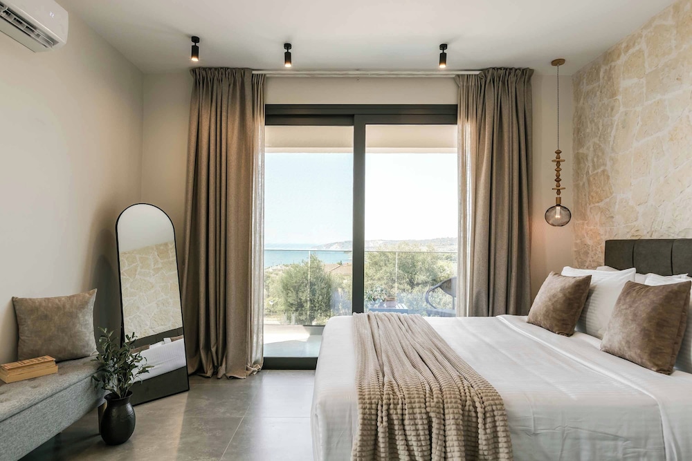Aggelatos Sunset View