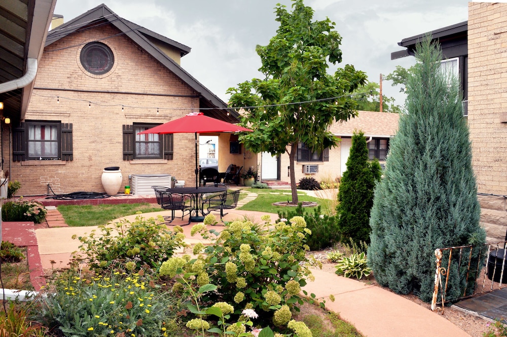 The Crest Motel in Colorful Colorado
