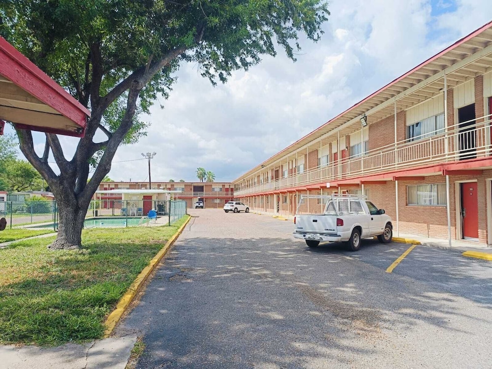 Pen Ann by Capital O Pharr/McAllen TX