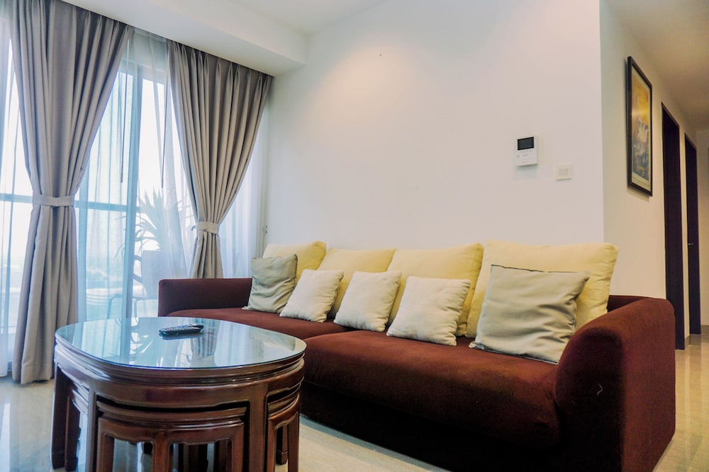 Nice 2Br At Branz Bsd City Apartment