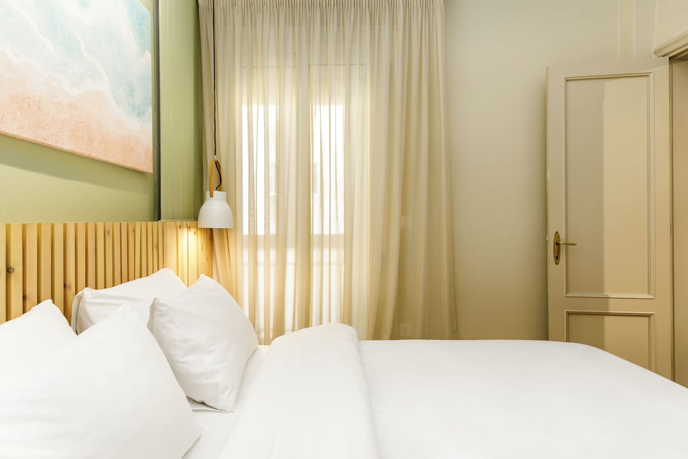 Infinity & Beyond seafront apartments