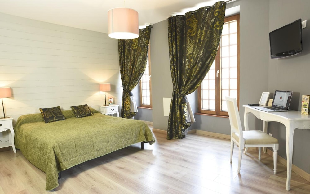 Hotel le Relais - Property Image 42