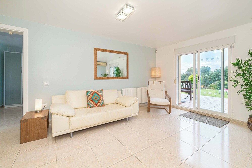 Villa Montgo View
