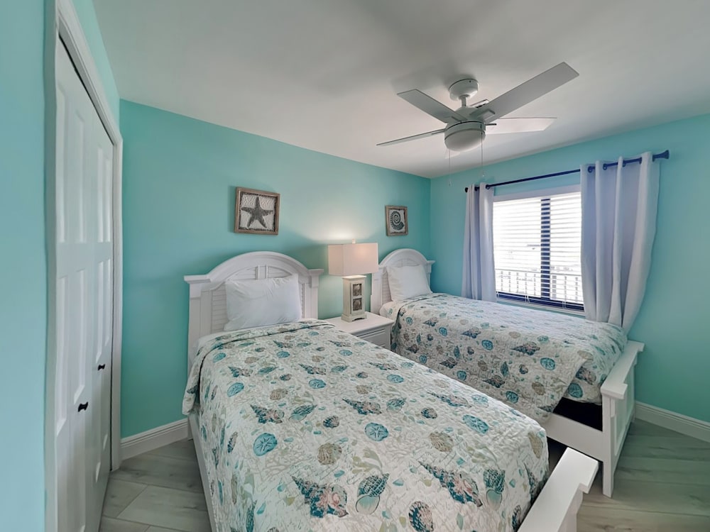 Seaside 5 by Distinctive Beach Rentals