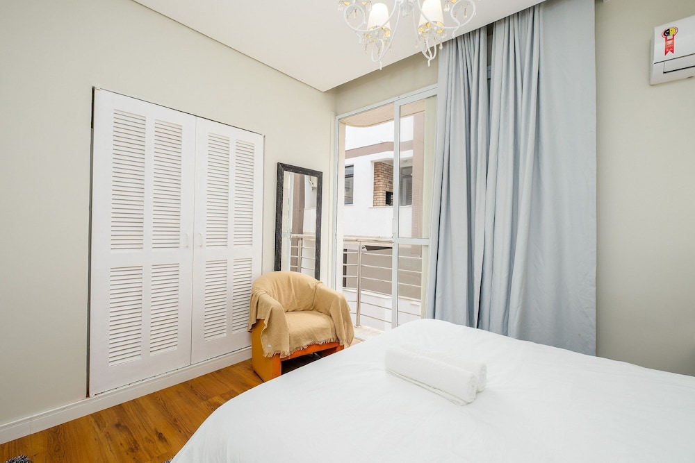 Apart Foot on Sand for Couples in Floripa Ida105