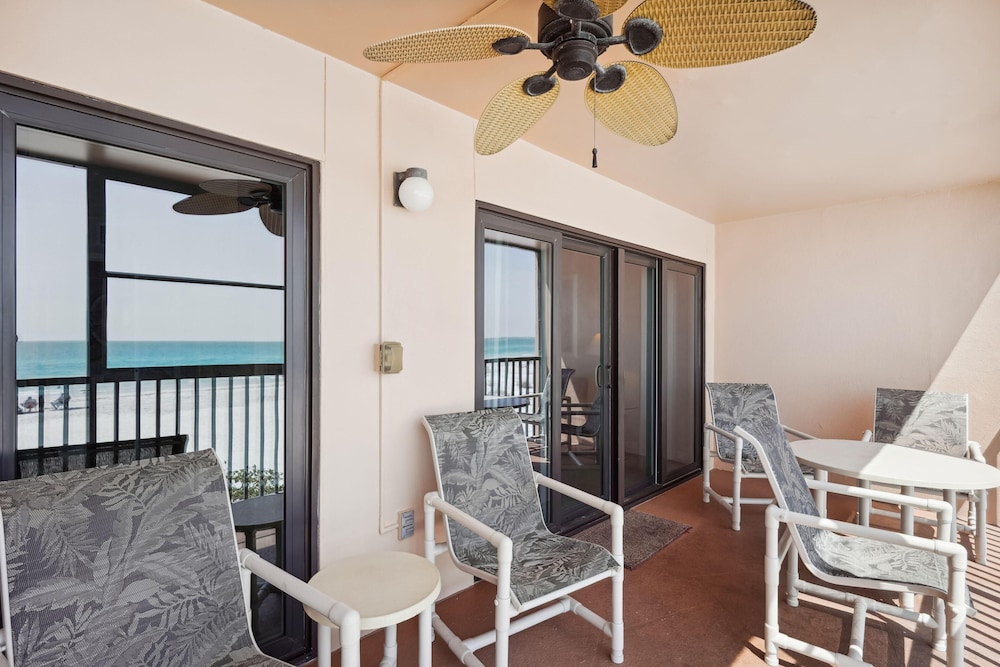 Villa Madeira 202