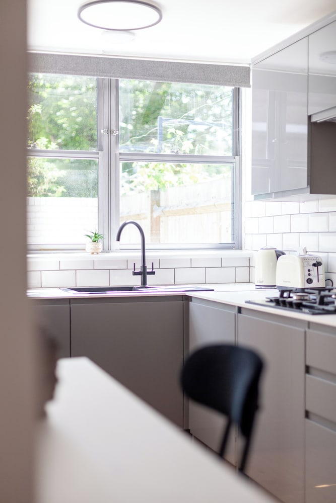 The Canonbury Apartment