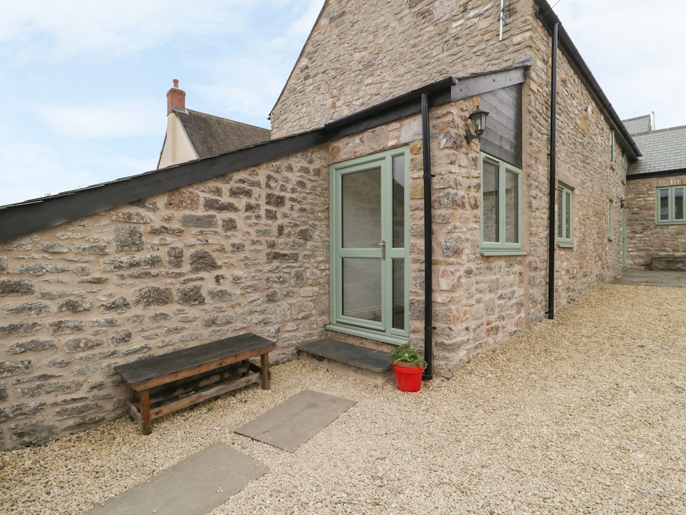 Dale Barton