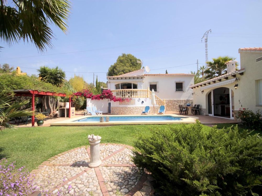 Villa- Amaya in Panorama
