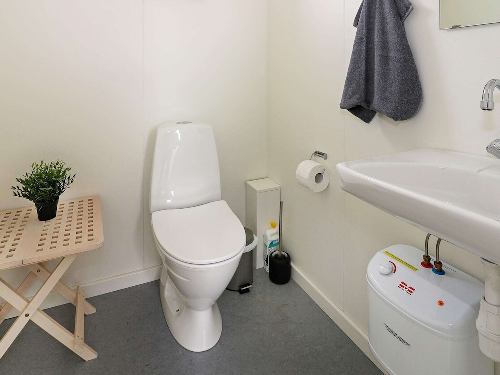 8 Person Holiday Home in Hadsund view 5