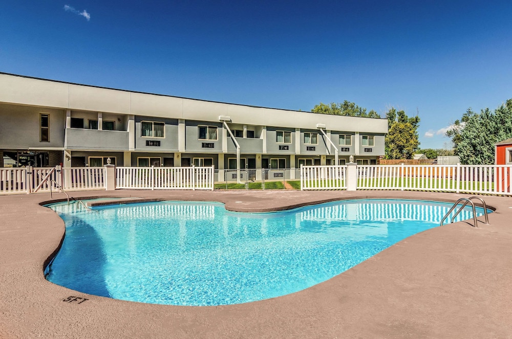 Buffalo Vacations - Quality Inn - Property Image 61