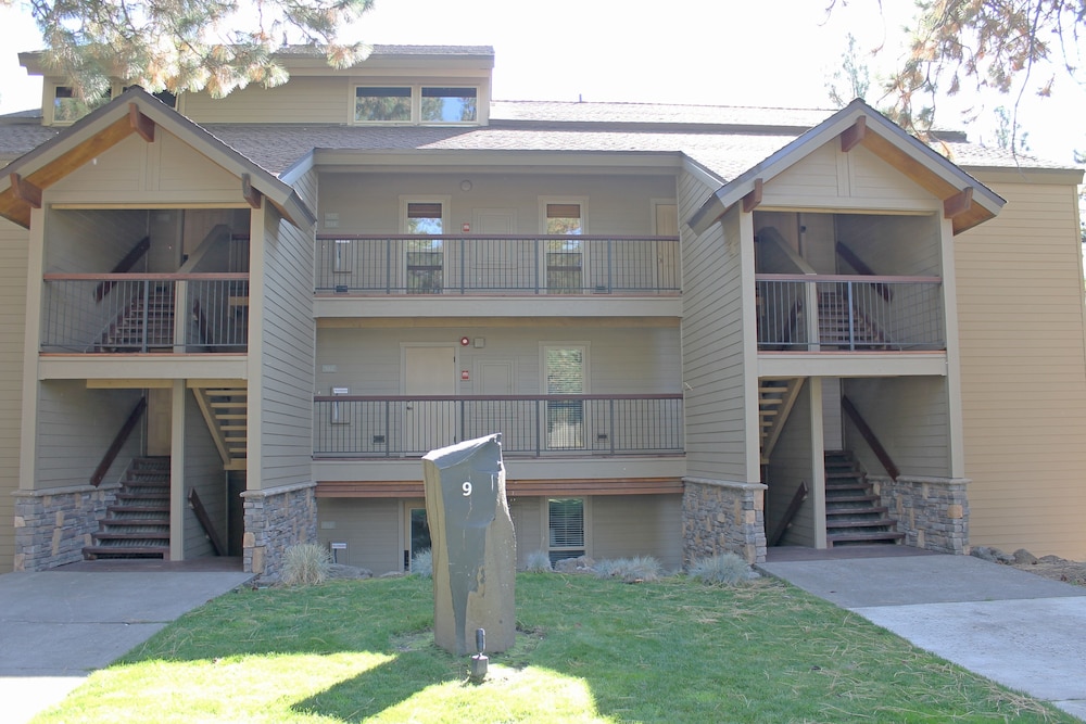 7th Mtn 923b 3 Bedroom Condo