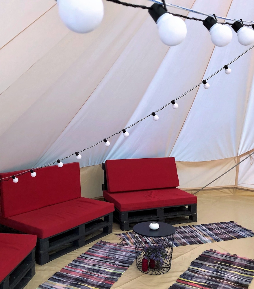 Glamping Vezzika view 3