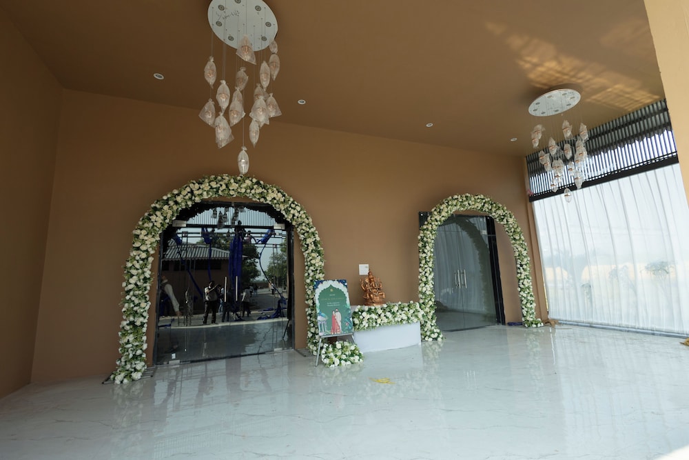 Madhuvan Resort