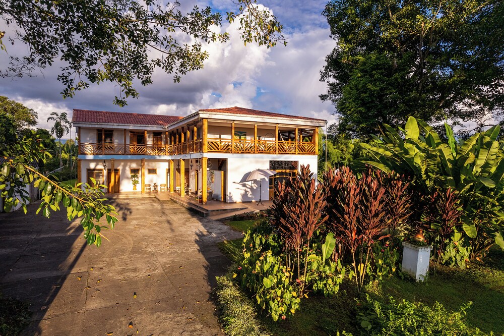 Casa de Campo el Edén