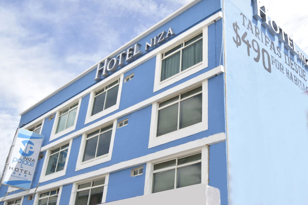 Hotel Niza Palace - Image 1