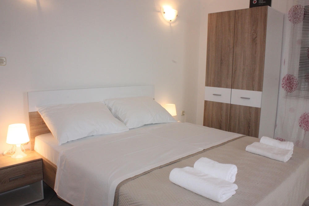 Apartments Blato-M