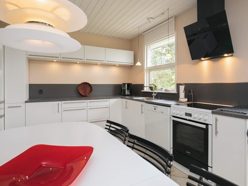 8 Person Holiday Home in Hjorring view 4