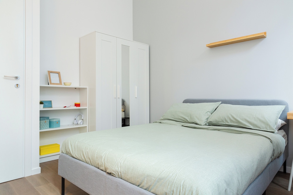 JOIVY Contemporary Apartments