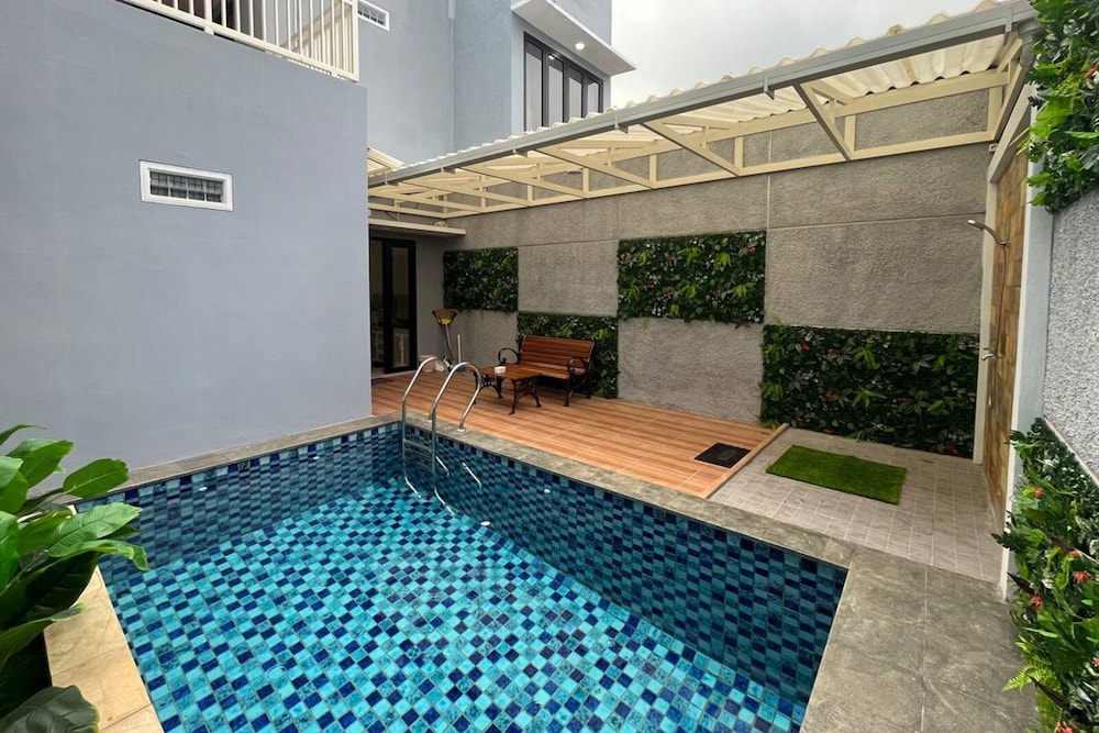 Deceva by Panorama Villas