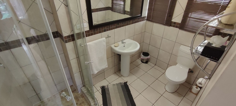 Premiere Guest House