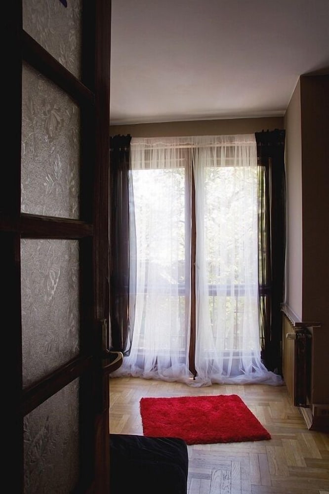 4.Friends Hostel