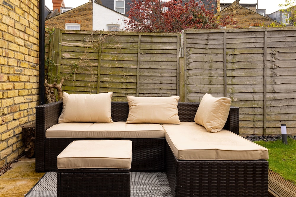 outdoor bbq area
