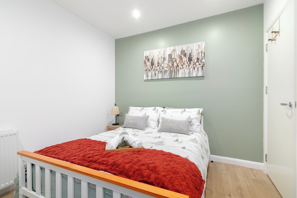 Deluxe 1 Bed Apartment, London