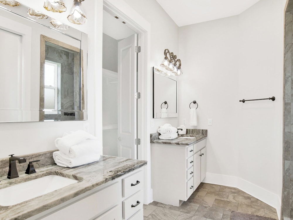 Bay Dream Believer by Southern Vacation Rentals