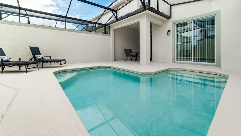 Grhdog9045 - Champions Gate Resort - 4 Bed 3 Baths Townhouse - Image 2