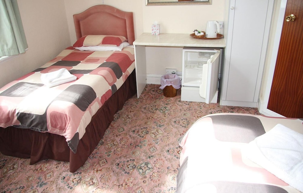 Dove Court Mini Lodge