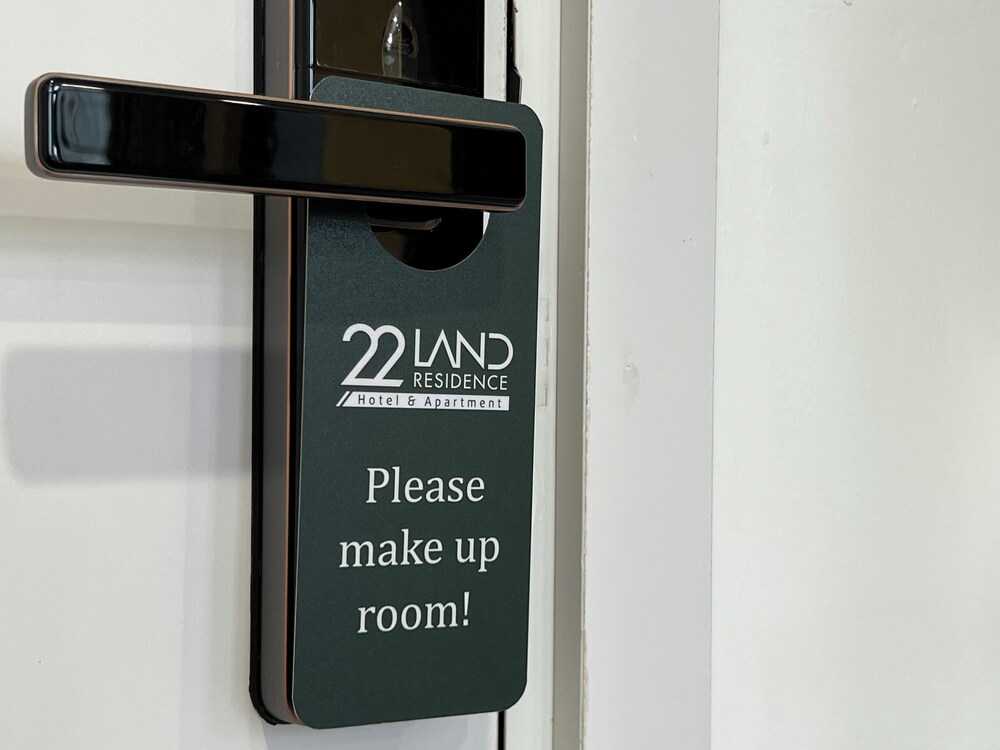22Land Legend Residence