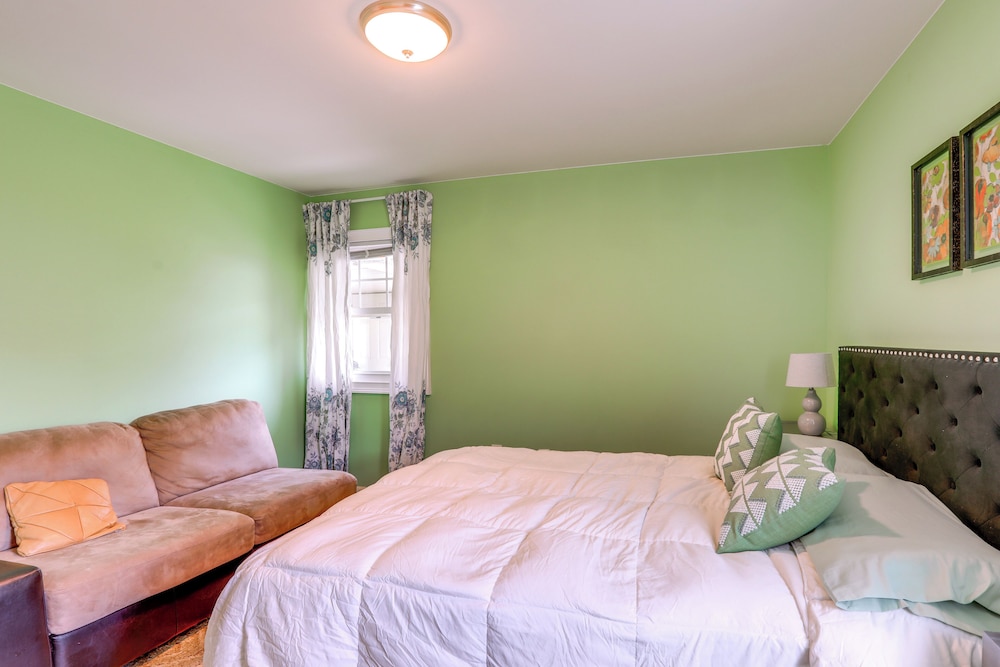 Private Yard, Garden, Patio: South Jersey Hideaway