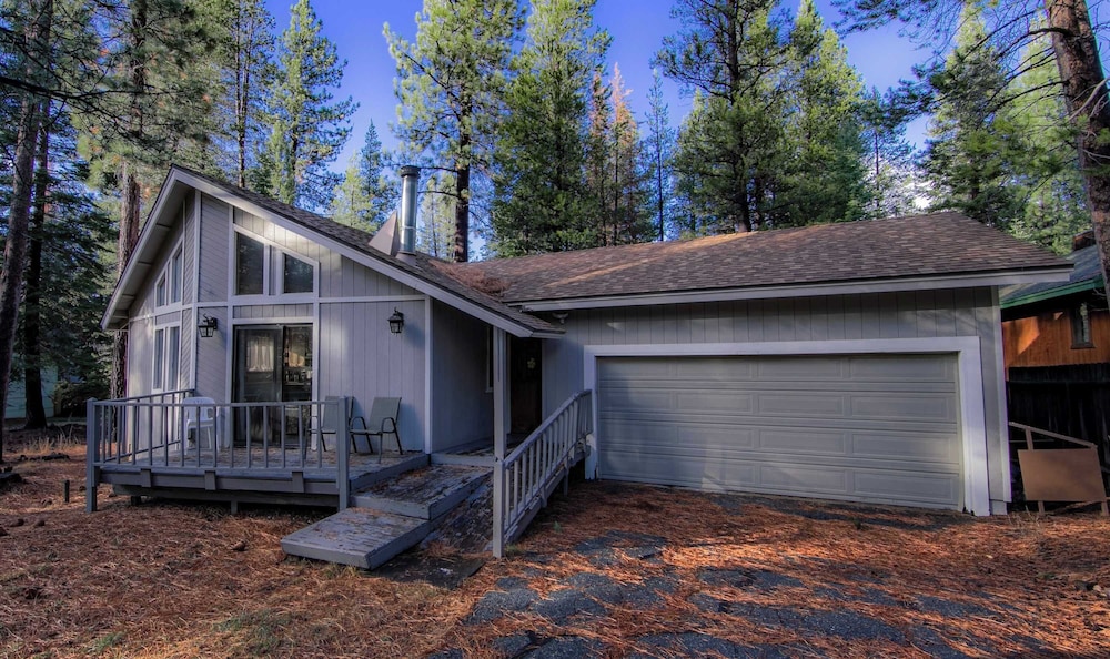 Oglala Little Lodge - Cabin Getaway