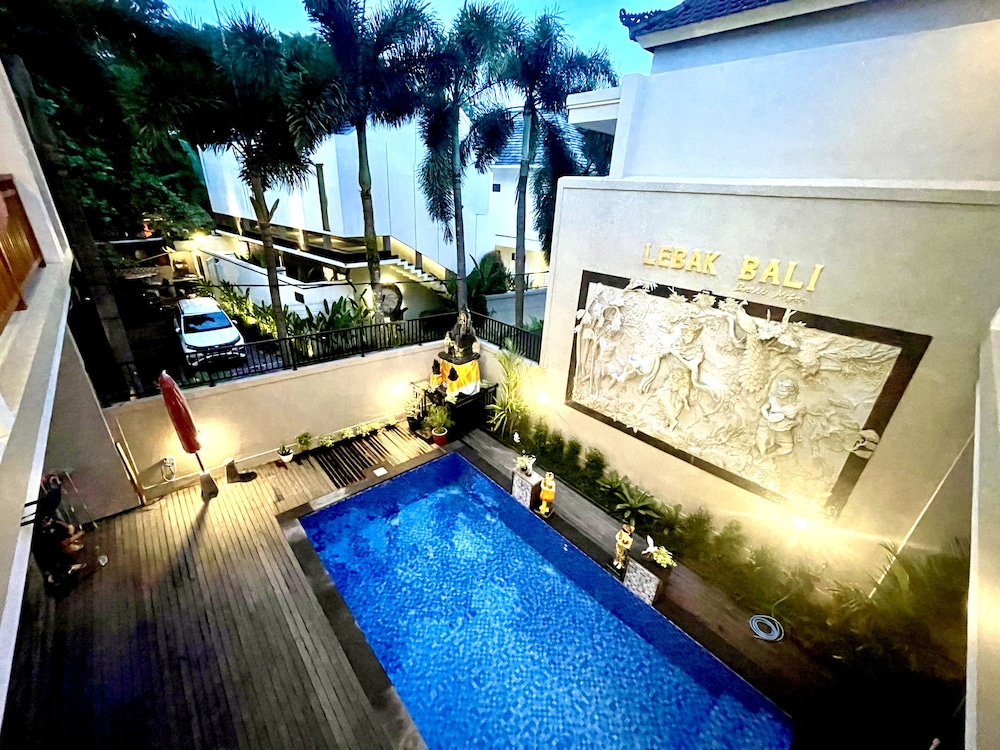 Lebak Bali Batu Mejan