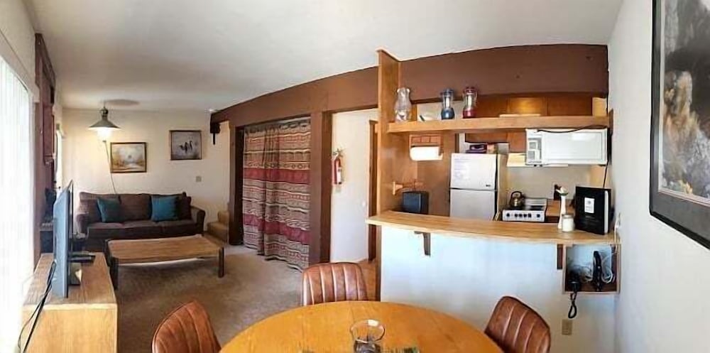 Bear Valley Vacation Condos by RedAwning
